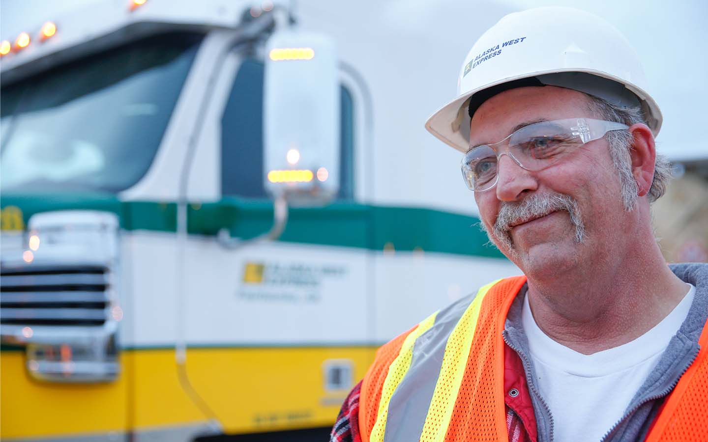 Alaska Heavy Haul, Oversized Load, and Bulk Services | Alaska West Express