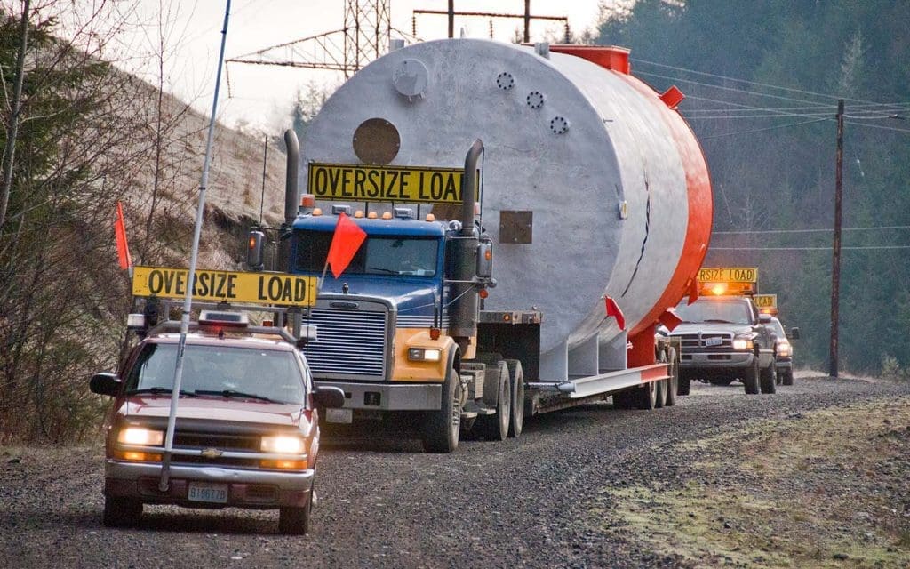 Oversize freight in Canada and the U.S.